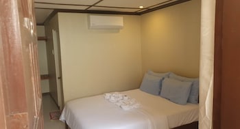 birdwatchers beachfront hotel panglao