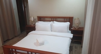 birdwatchers beachfront hotel panglao