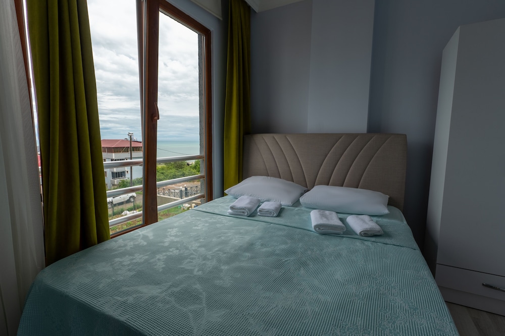 flora trabzon apart