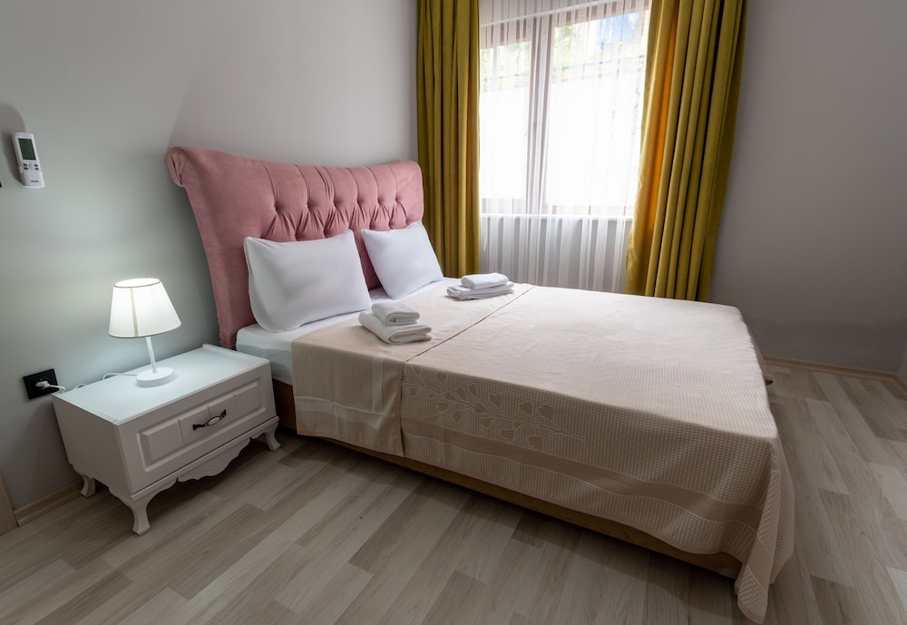 flora trabzon apart