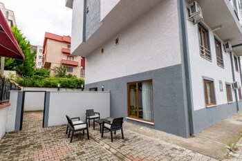 flora trabzon apart
