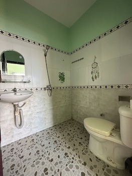 spot on 1186 nha nghi huong mai