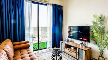 emporis soho residence by airhost