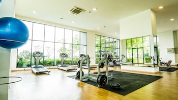 emporis soho residence by airhost