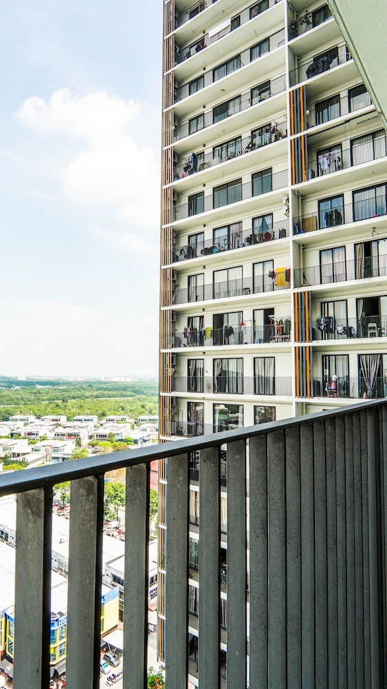 emporis soho residence by airhost