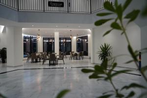 the honeycomb boutique hotel