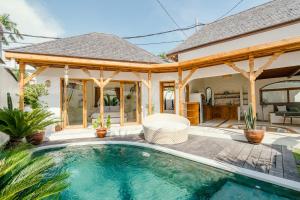 canggutopia by alfred in bali