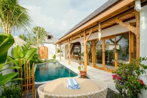 canggutopia by alfred in bali