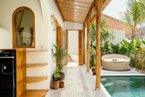 canggutopia by alfred in bali