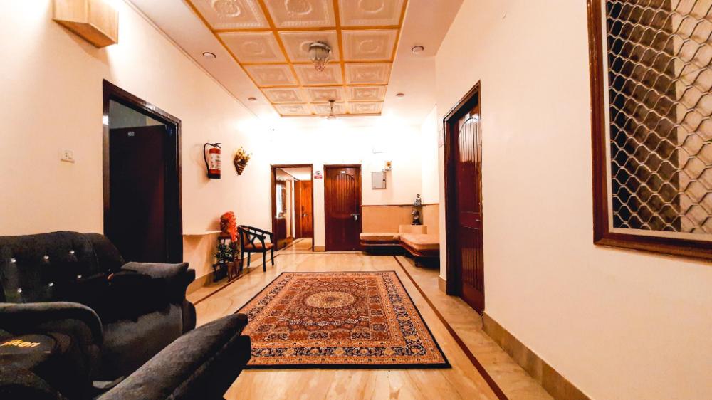 hotel rajyashree palace