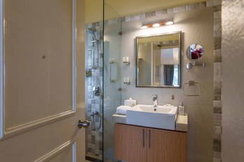 ama stays and trails raman villa shimla