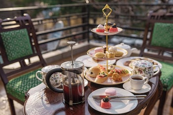 ama stays and trails raman villa shimla