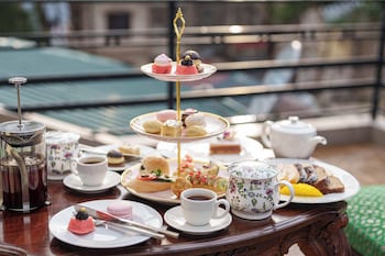 ama stays and trails raman villa shimla