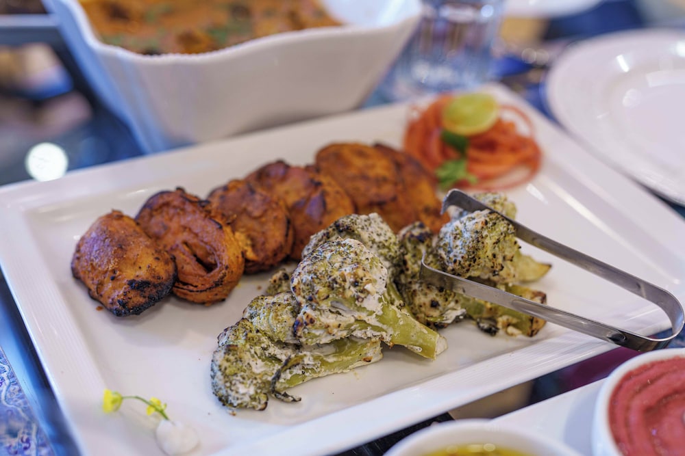 ama stays and trails raman villa shimla