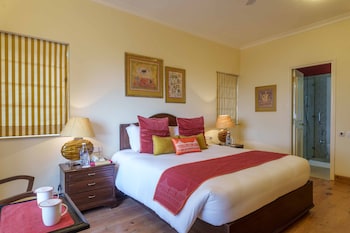 ama stays and trails raman villa shimla