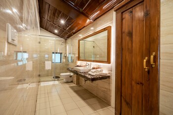 ama stays and trails ramgarh heritage villa manali