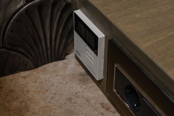 naxos rhyton adults only