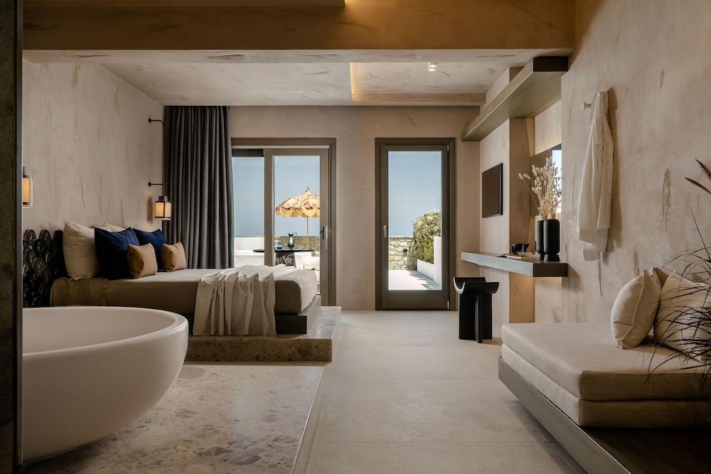 naxos rhyton adults only