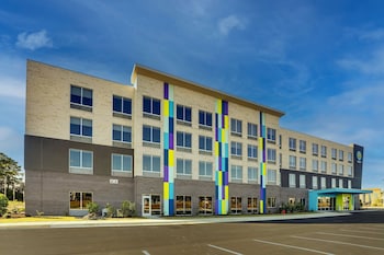 tru by hilton leland wilmington