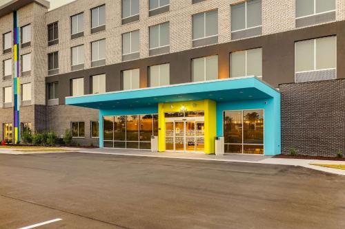 tru by hilton leland wilmington