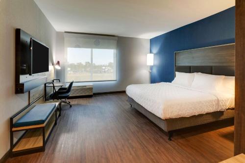 tru by hilton leland wilmington