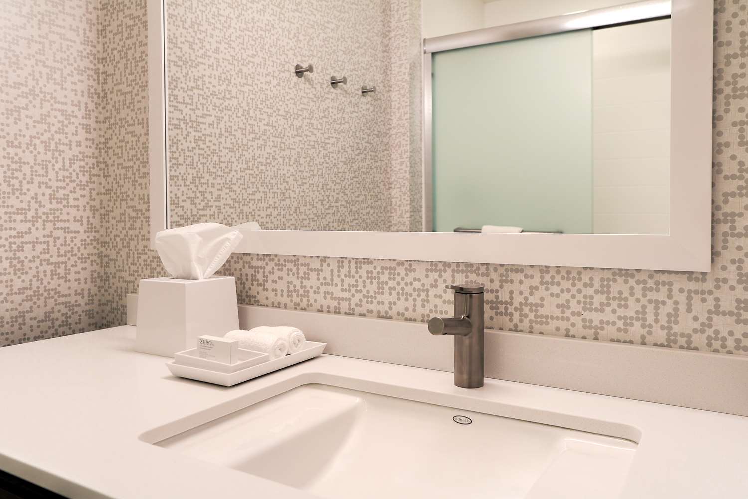 home2 suites by hilton alcoa knoxville airport