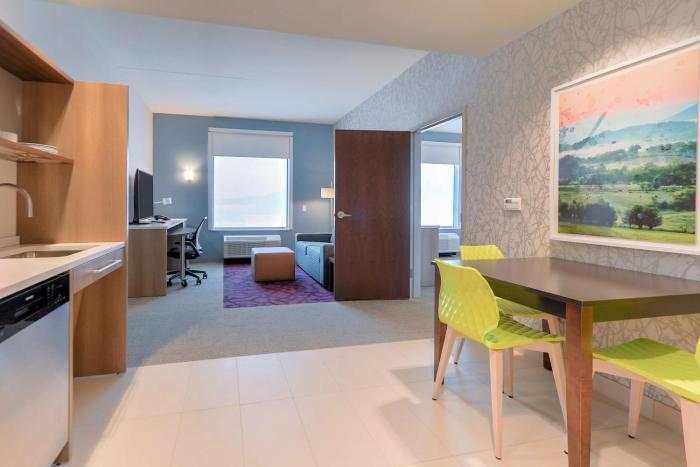 home2 suites by hilton alcoa knoxville airport