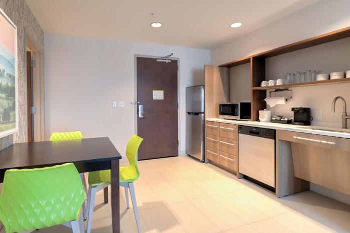 home2 suites by hilton alcoa knoxville airport