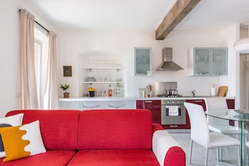 lake view terrace apartment