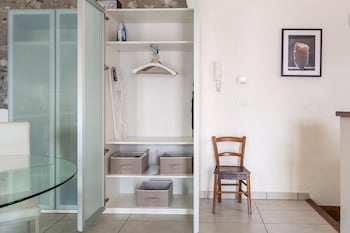 lake view terrace apartment