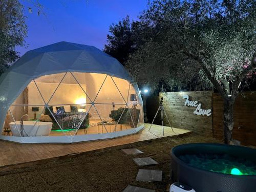 bubble glamping sicily