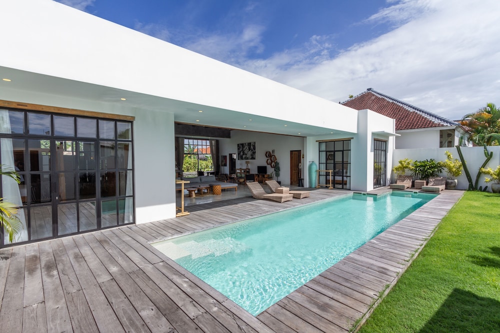 villa maje by alfred in bali