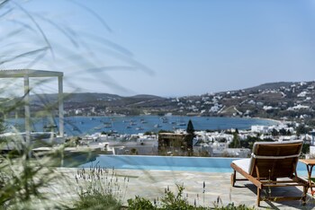 orasea villa paros
