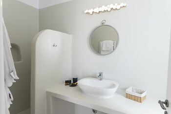 orasea villa paros