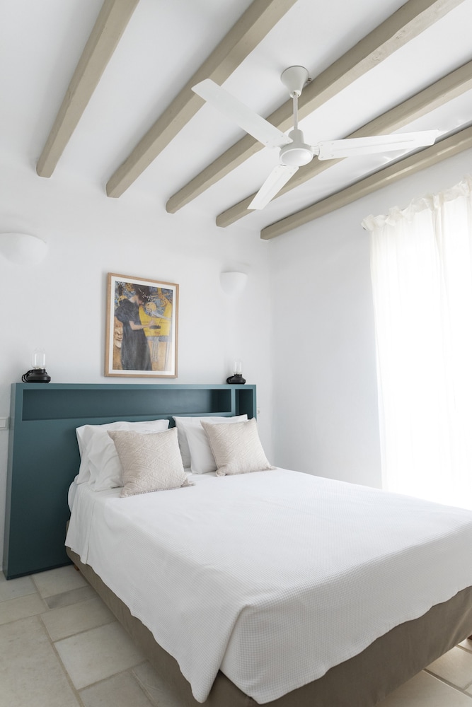 orasea villa paros