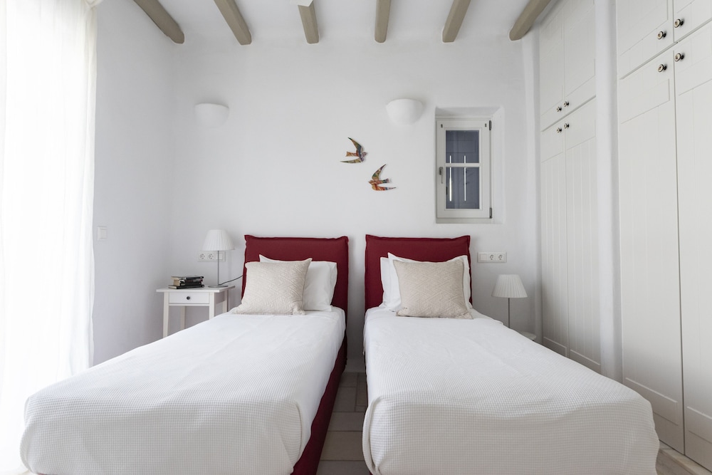 orasea villa paros