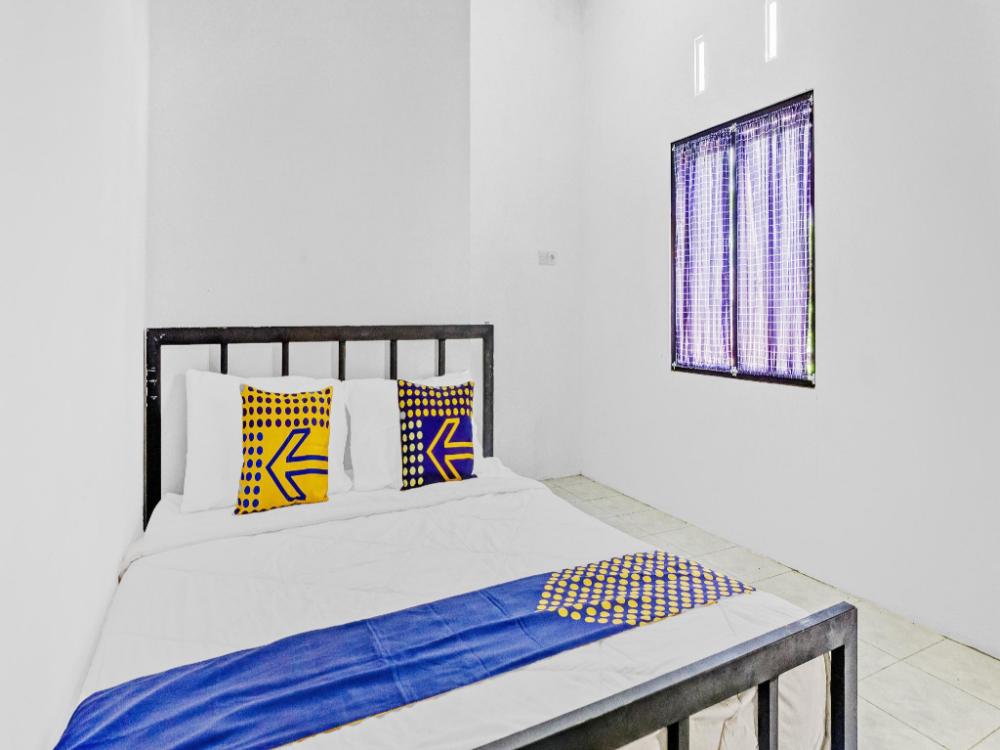 spot on 90742 kinanthy homestay syariah