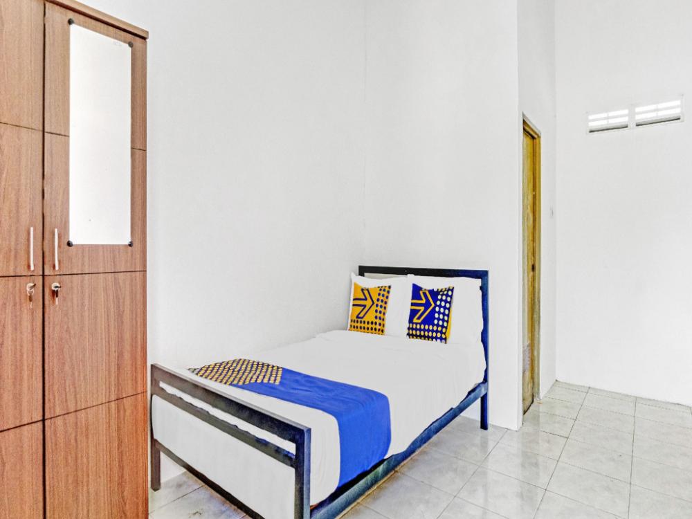 spot on 90742 kinanthy homestay syariah