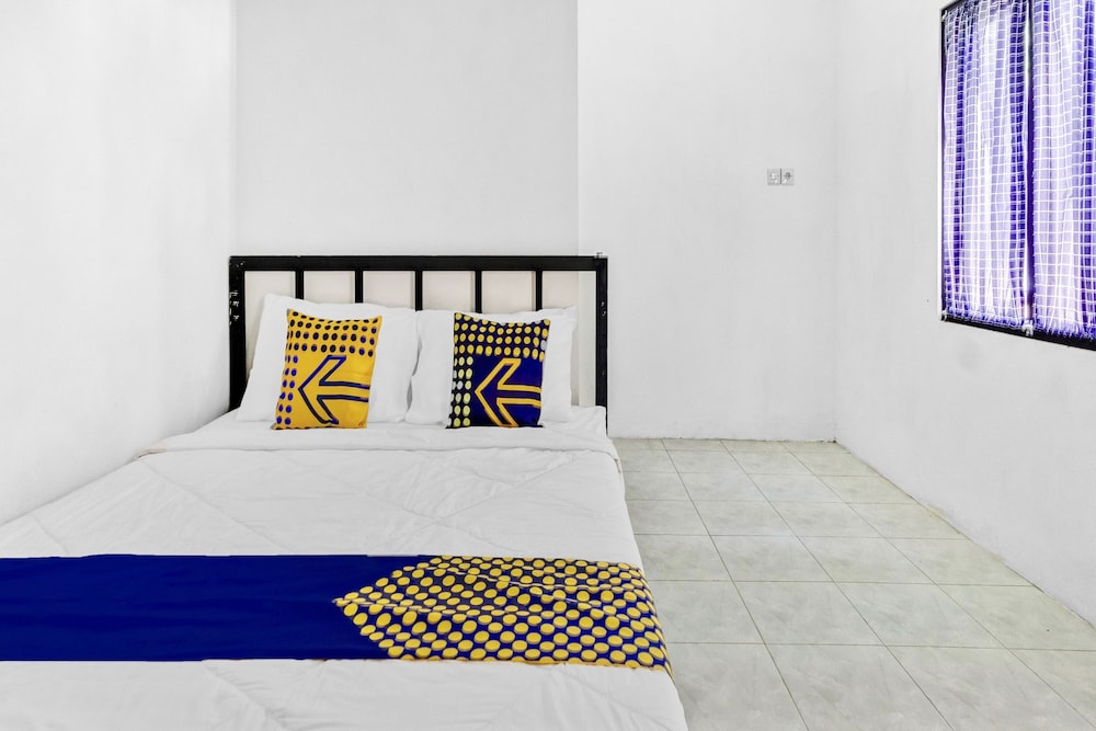 spot on 90742 kinanthy homestay syariah