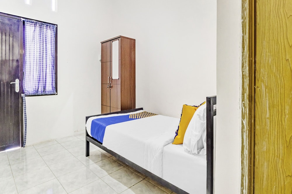 spot on 90742 kinanthy homestay syariah