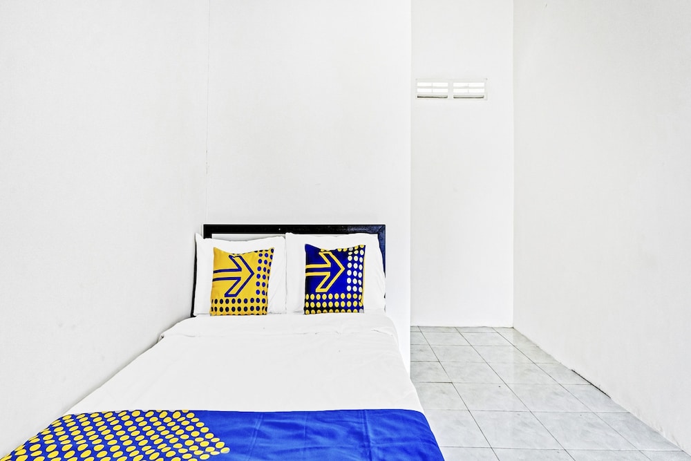 spot on 90742 kinanthy homestay syariah