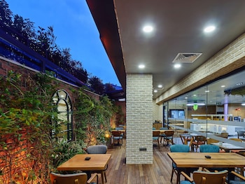 ibis istanbul airport