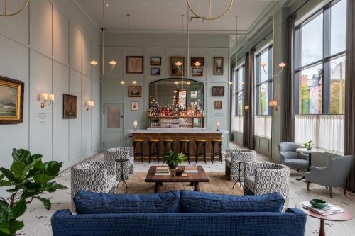 longfellow hotel