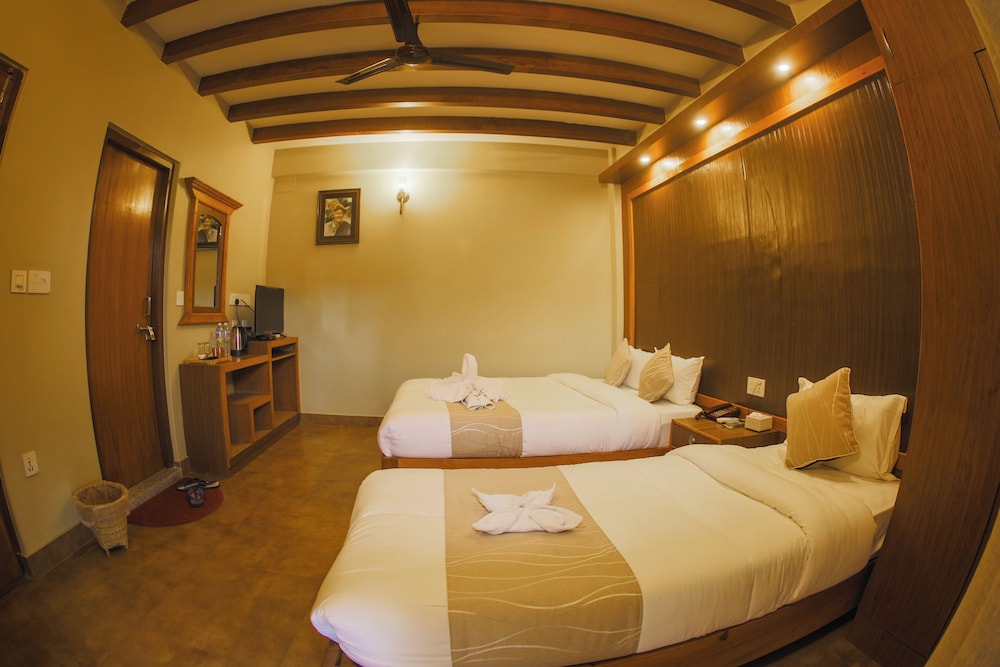 paradise boutique hotel