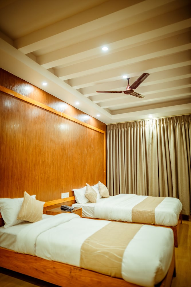 paradise boutique hotel