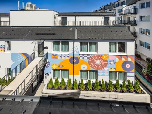 lyf schoenbrunn vienna