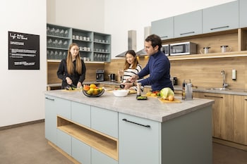 lyf schoenbrunn vienna