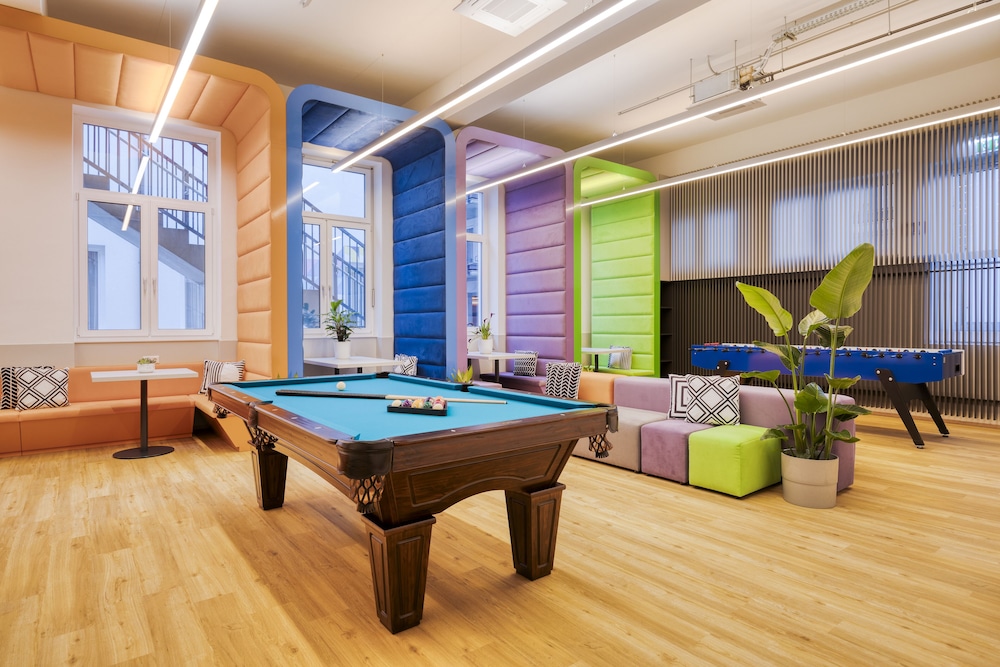 lyf schoenbrunn vienna