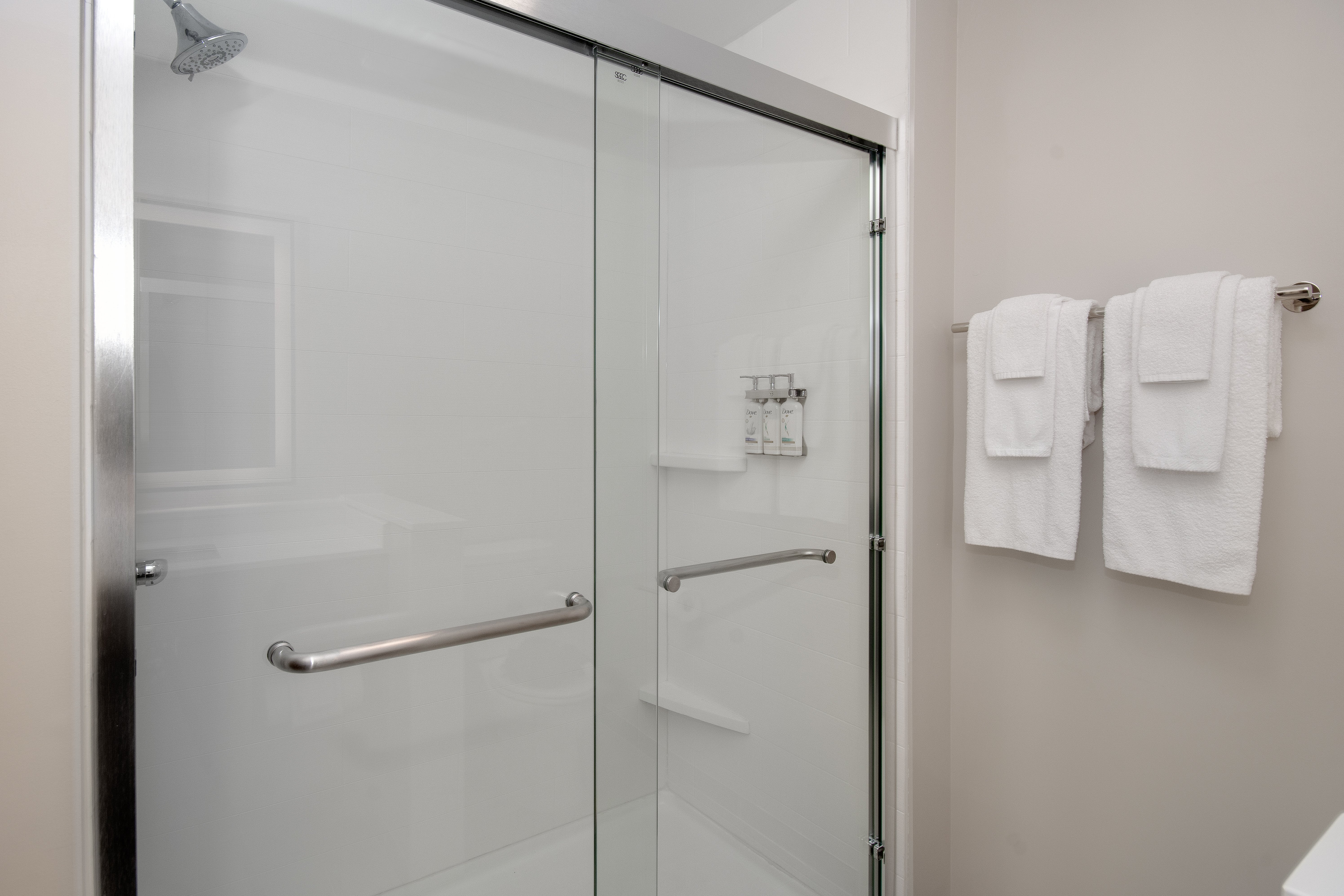 holiday inn express and suites oscoda an ihg hotel