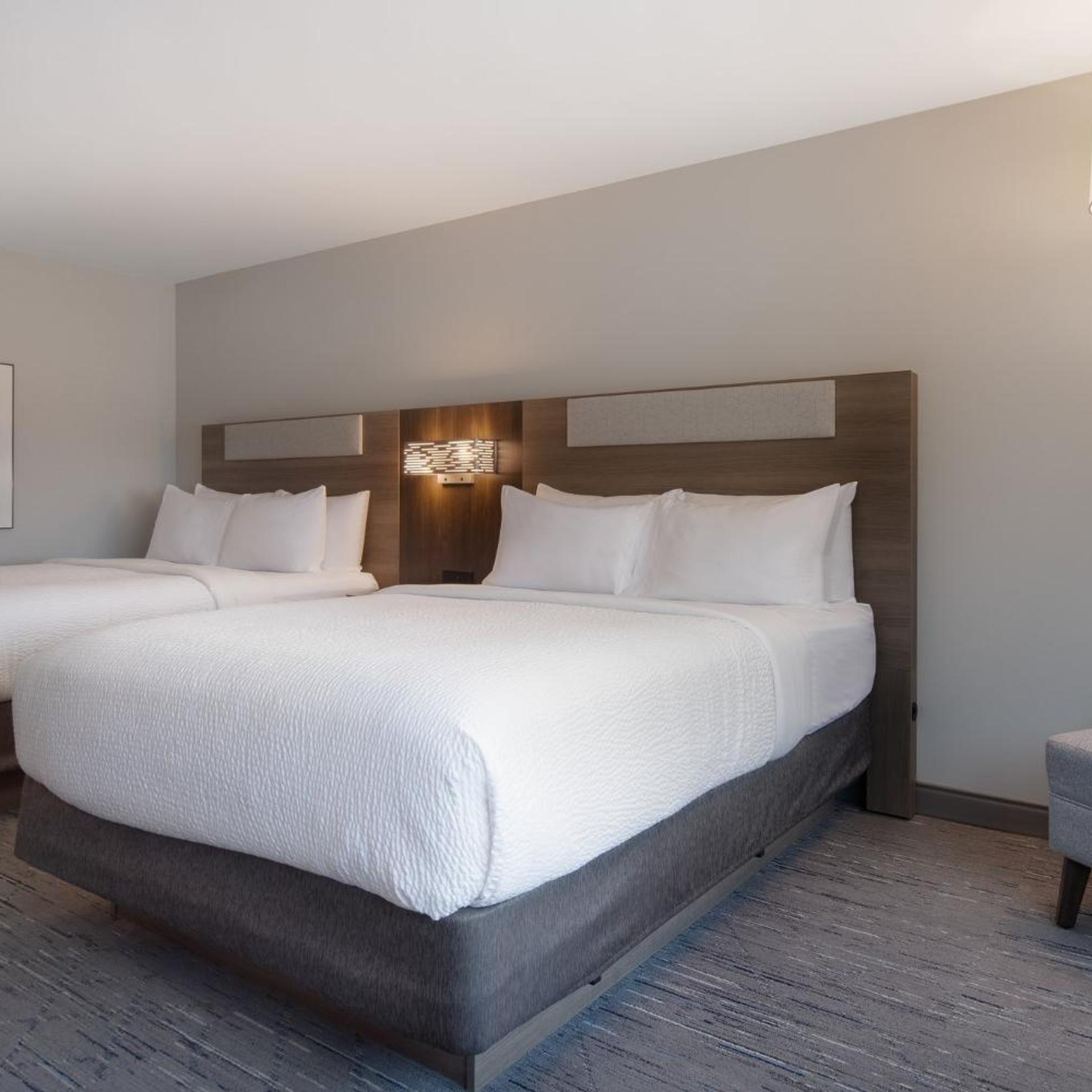 holiday inn express and suites oscoda an ihg hotel